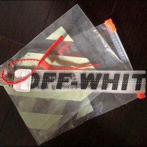 Off white Keychain